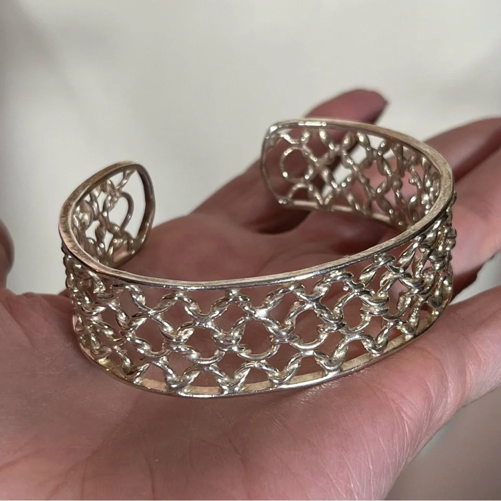 Vintage .925 sterling silver southwestern Woven Wide cuff Bracelet